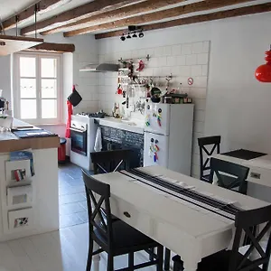 4* Gostinjska kuća Of